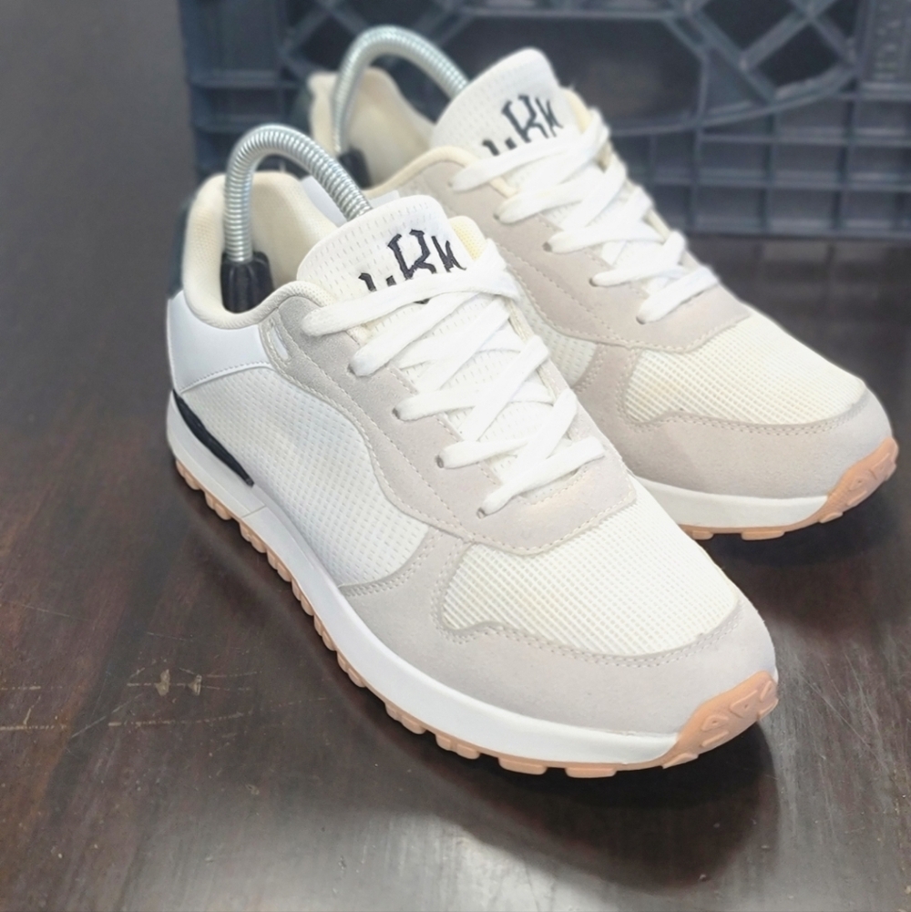 Marleylilly Monogrammed Neutral Classic. Wmns 8. - Picture 3 of 15